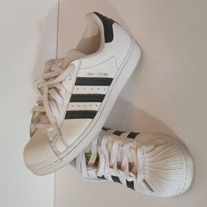 Adidas Superstar White and Black Women's Sneakers Shell Toe Size 6Y
